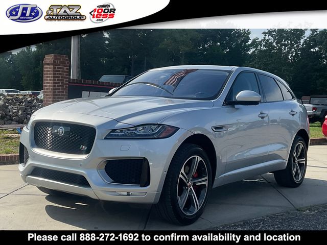 2017 Jaguar F-PACE S photo 3