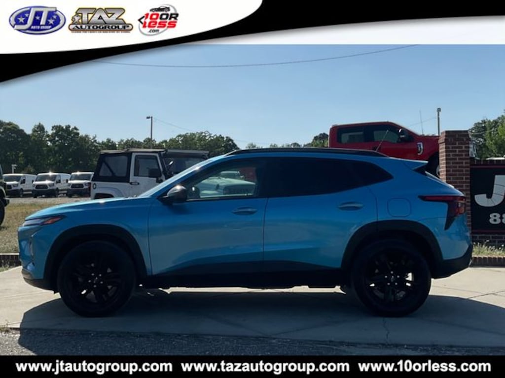 Used 2025 Chevrolet Trax ACTIV SUV