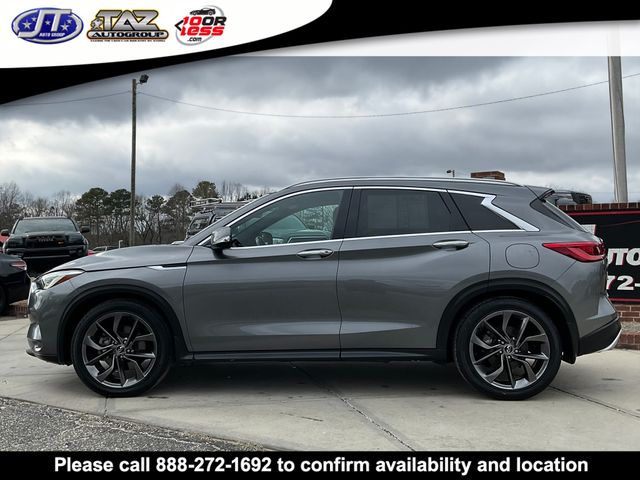 2019 Infiniti QX50 Essential photo 3