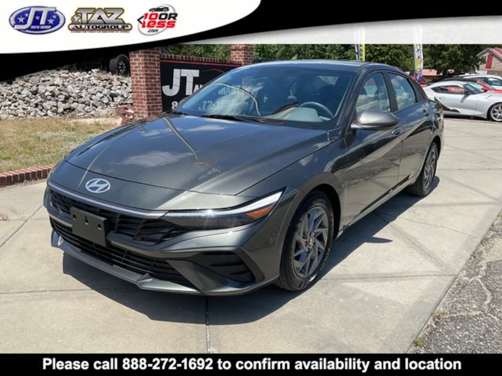 Used 2024 Hyundai Elantra SEL Sedan