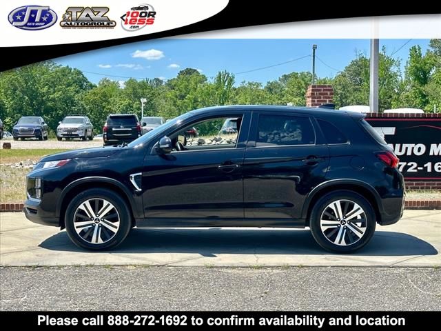 2021 Mitsubishi Outlander Sport SE photo 3