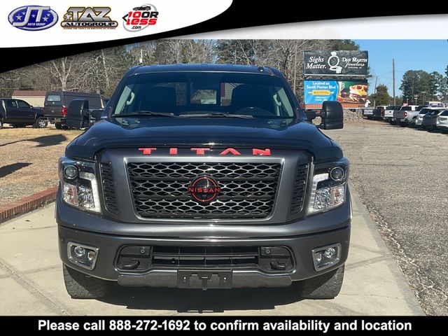 2019 Nissan Titan PRO-4X photo 2