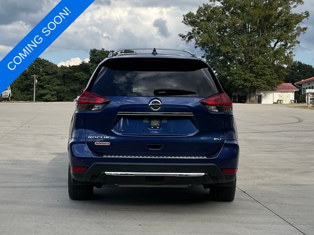 2020 Nissan Rogue SV photo 4