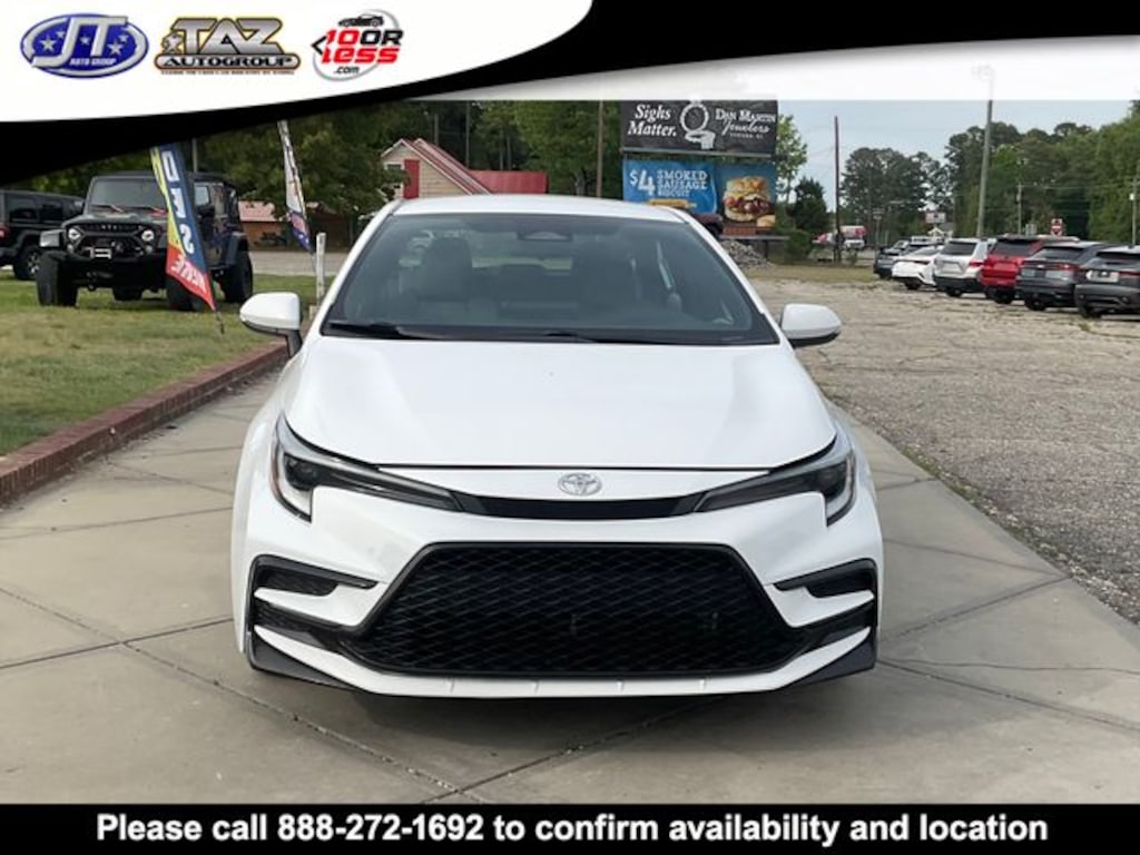 Used 2024 Toyota Corolla SE Sedan