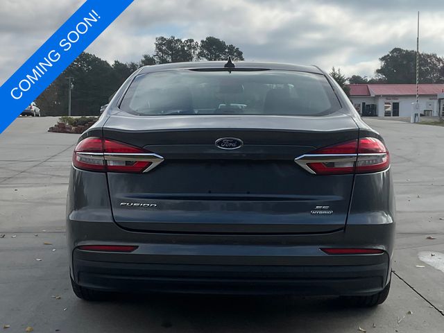 2020 Ford Fusion Hybrid SE photo 2