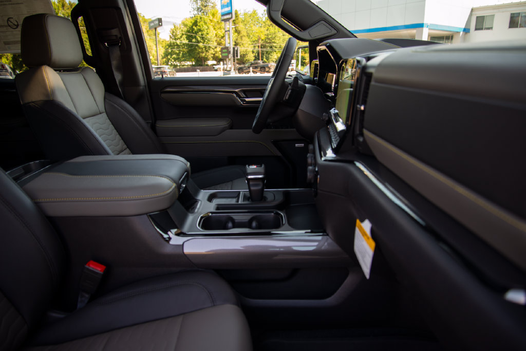 2026 Chevrolet Silverado 1500 ZR2 - Photo 21