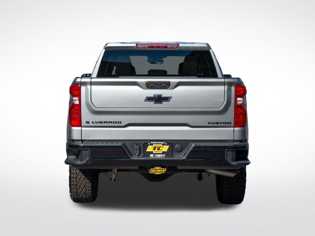 2026 Chevrolet Silverado 1500 Custom Trail Boss - Photo 4
