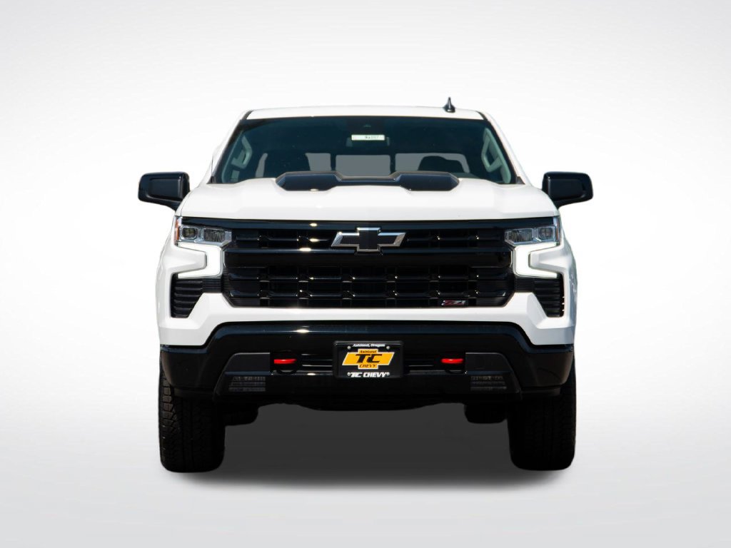 2026 Chevrolet Silverado 1500 LT Trail Boss - Photo 2