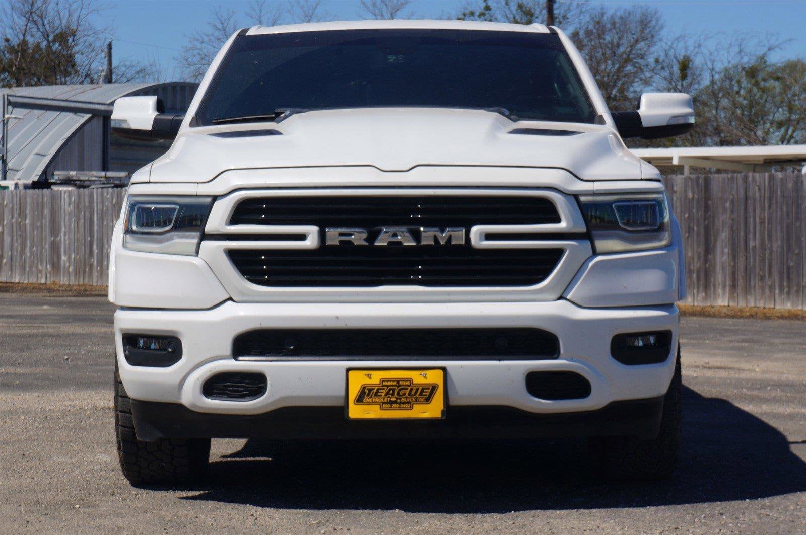 Used 2019 RAM Ram 1500 Pickup Laramie with VIN 1C6SRFJT4KN712423 for sale in Mabank, TX