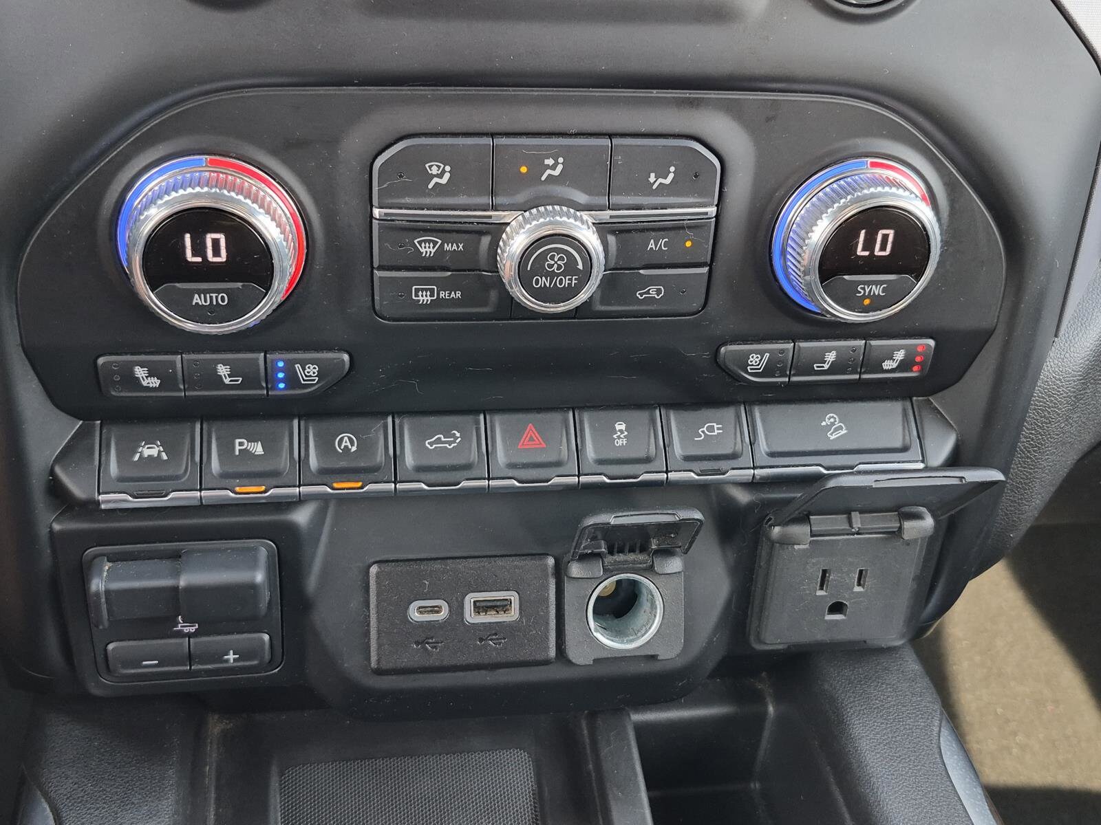 2021 GMC Sierra 1500 SLT - Photo 31