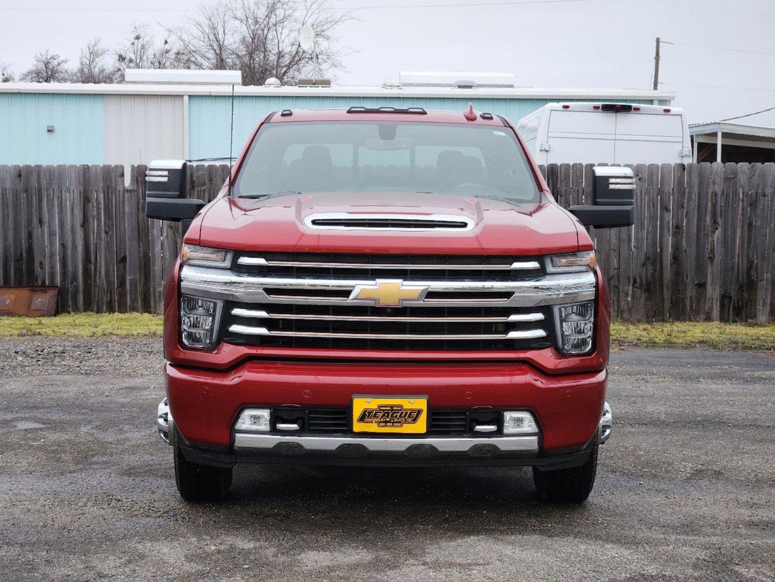 Used 2022 Chevrolet Silverado 3500HD High Country with VIN 1GC4YVE74NF227967 for sale in Mabank, TX