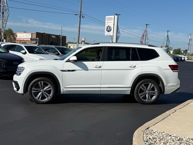 2018 Volkswagen Atlas V6 SE Technology R-Line photo 3