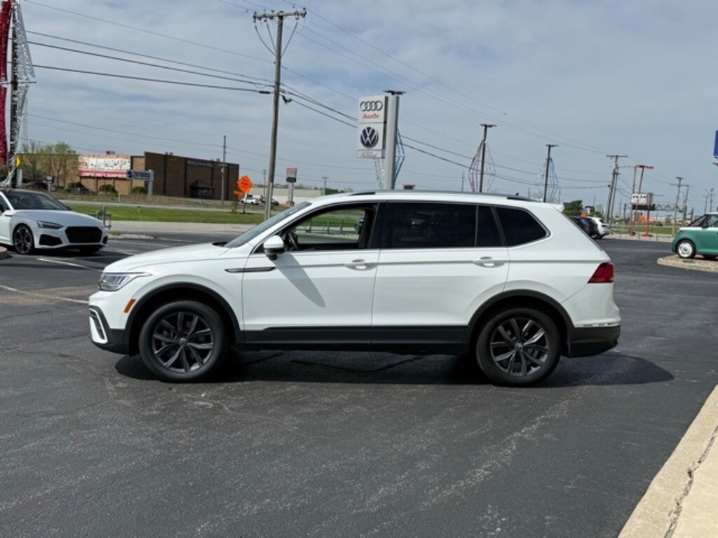 Used 2022 Volkswagen Tiguan 2.0T SE SUV