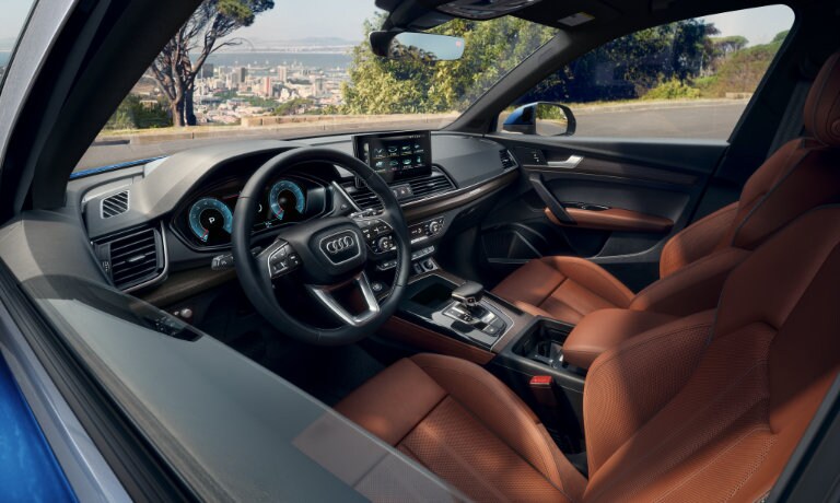 2022 Audi Q5 Interior Front Side