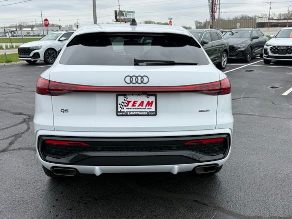 New 2026 Audi Q5 2.0T Premium Plus SUV