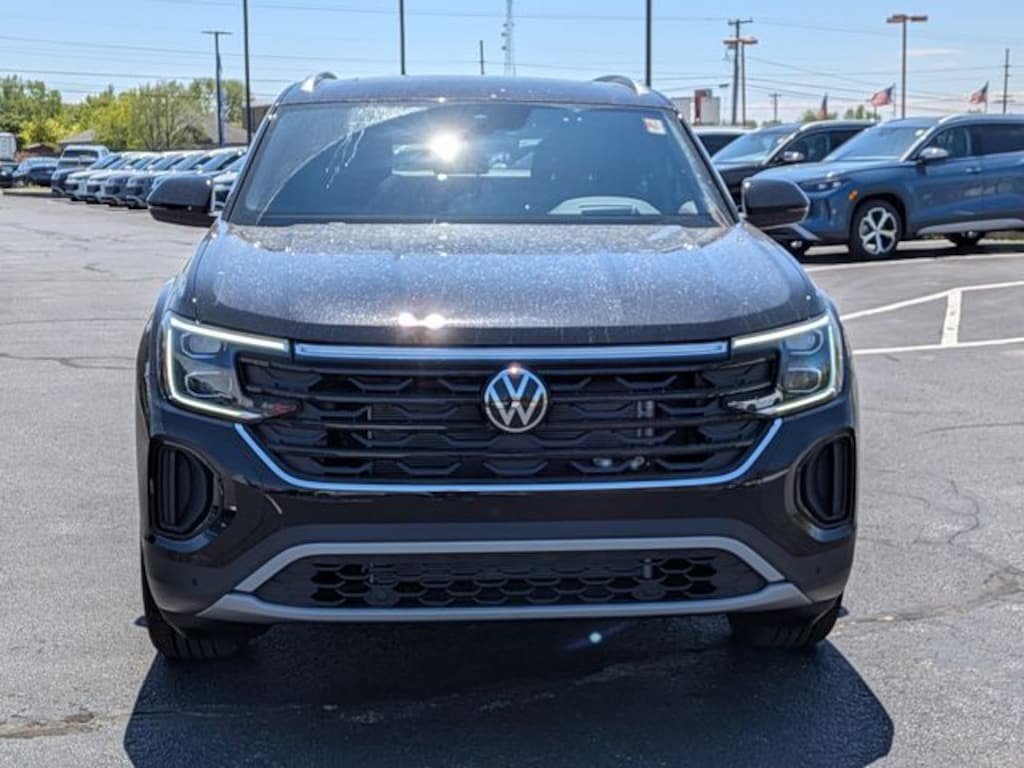 New 2026 Volkswagen Atlas Cross Sport 2.0T SEL SUV