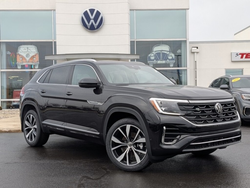 New 2026 Volkswagen Atlas Cross Sport 2.0T SEL Premium R-Line SUV