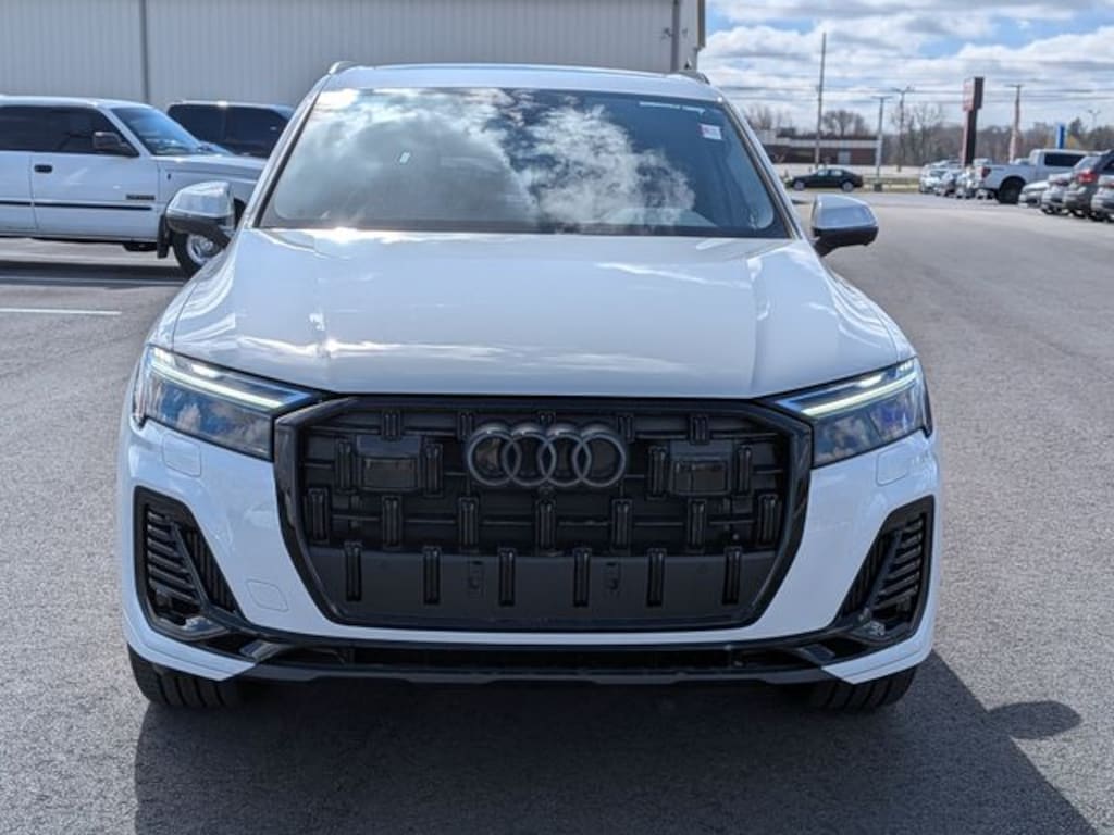 New 2026 Audi Q7 55 Premium Plus SUV