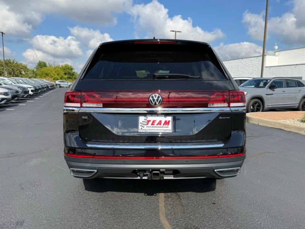 New 2026 Volkswagen Atlas 2.0T SE w/Technology SUV