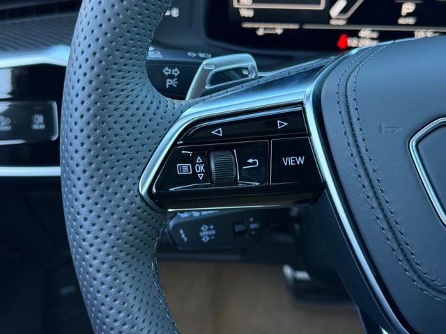 2025 Audi RS 7 Base - Photo 28