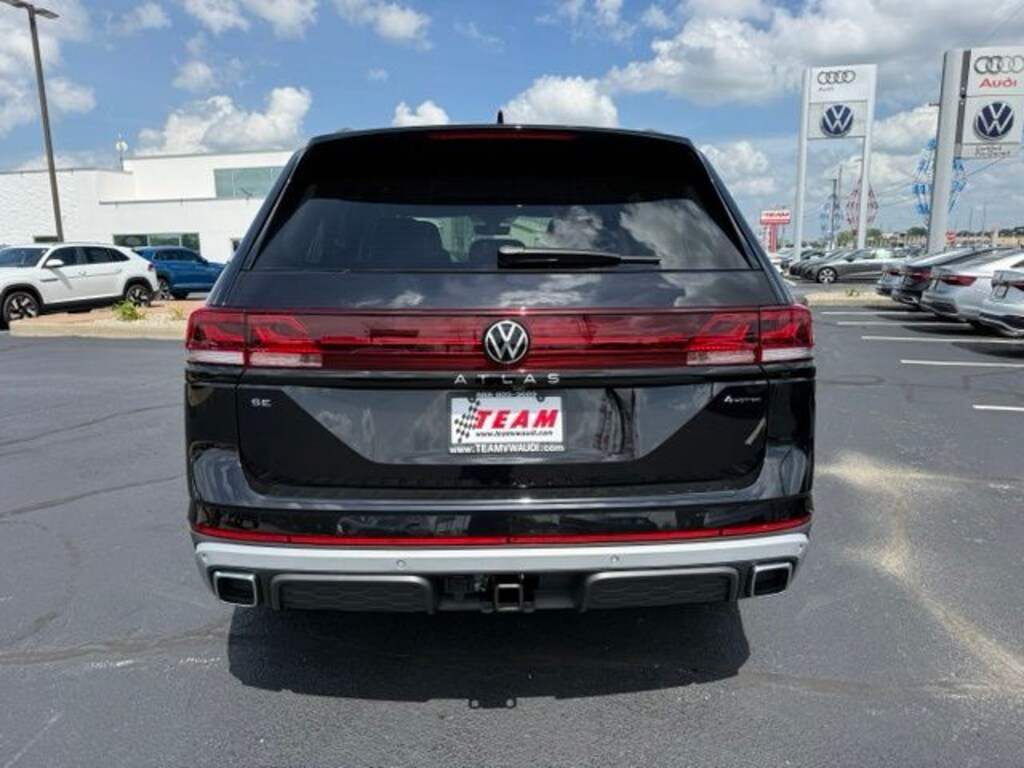 New 2026 Volkswagen Atlas 2.0T Peak Edition SUV