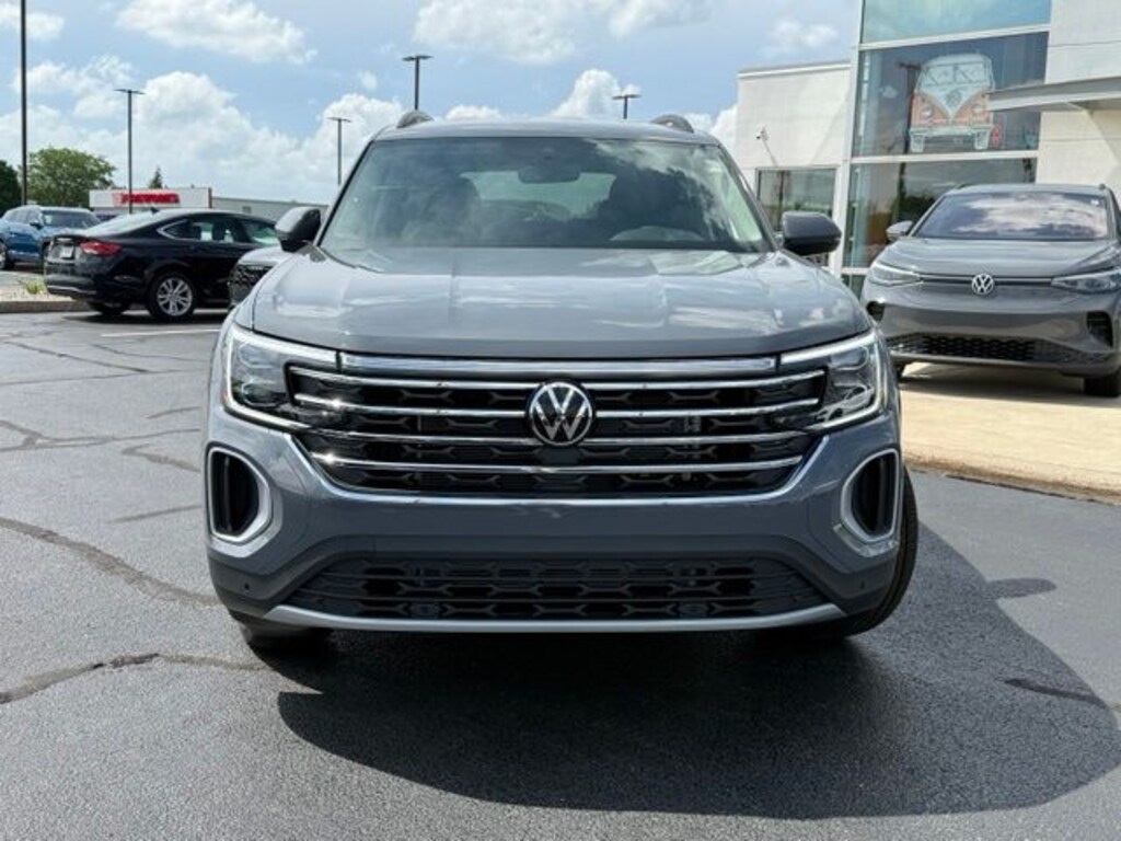 New 2026 Volkswagen Atlas 2.0T SE w/Technology SUV