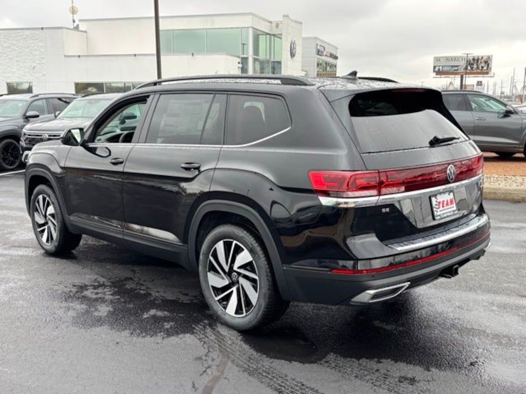 New 2026 Volkswagen Atlas 2.0T SE w/Technology SUV