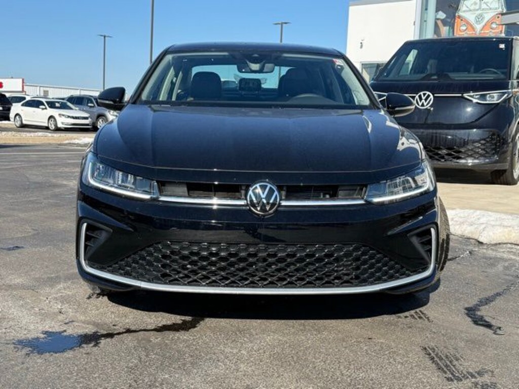 New 2026 Volkswagen Jetta 1.5T SEL Sedan