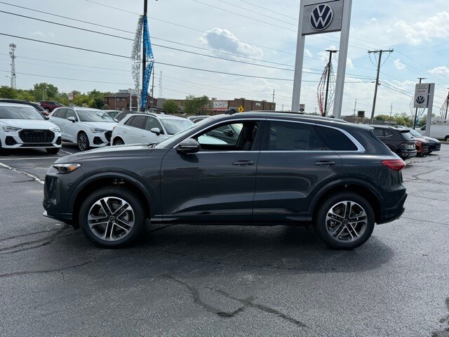2025 Audi Q5 2.0T Premium photo 3