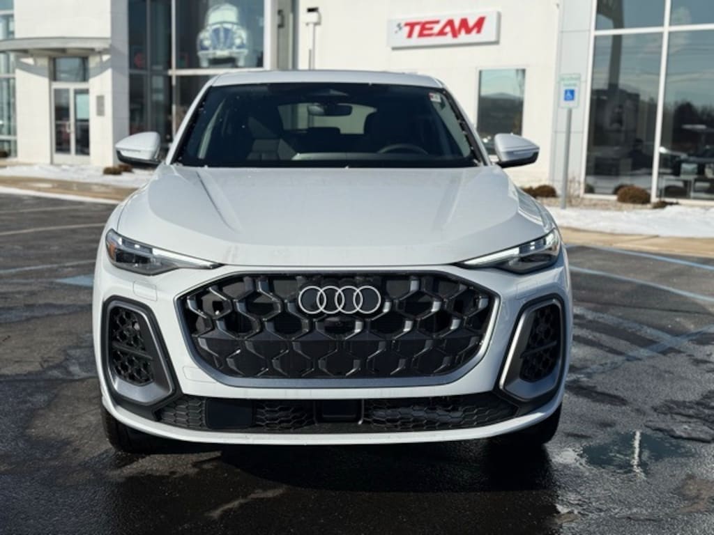 New 2025 Audi Q5 2.0T Premium Plus SUV