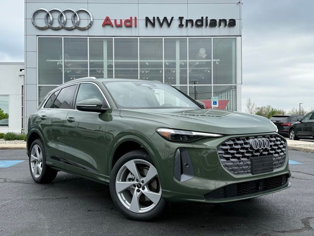 2026 Audi Q5 Premium Plus quattro's photo