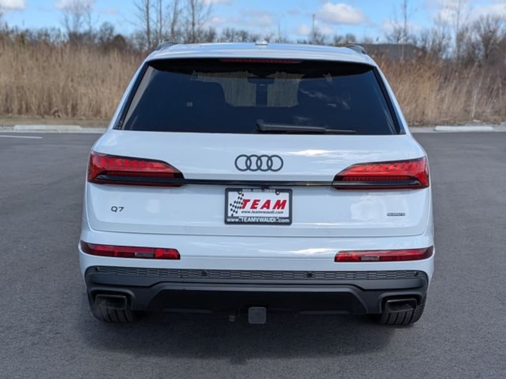 New 2026 Audi Q7 55 Premium Plus SUV