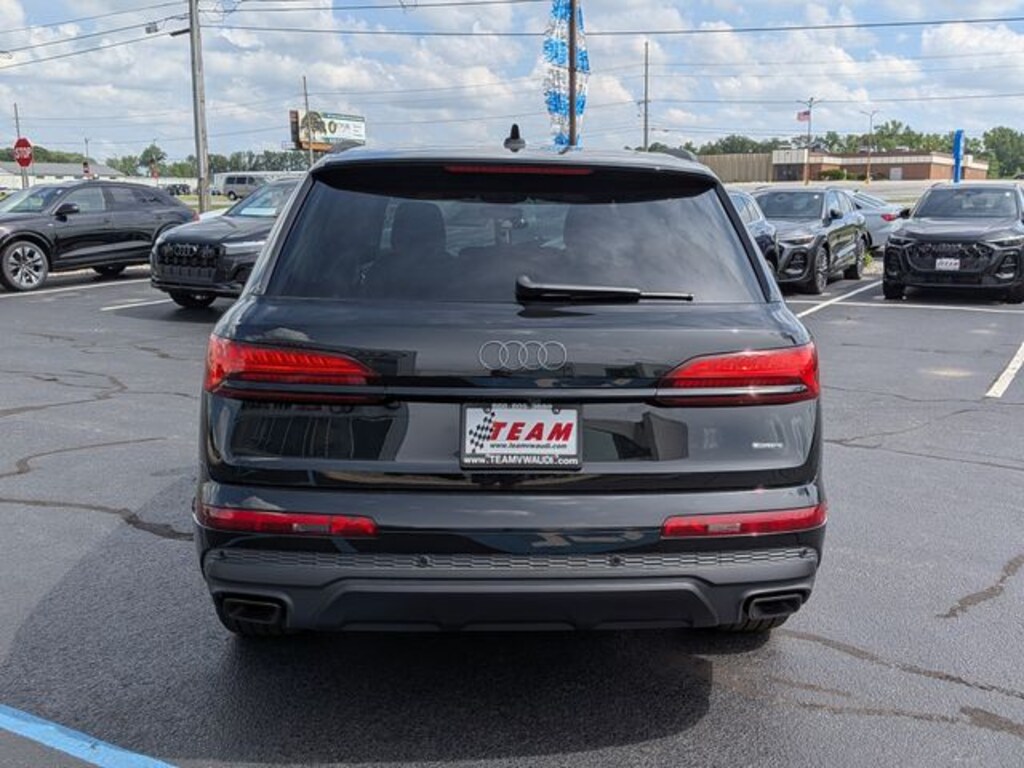 New 2026 Audi Q7 SUV