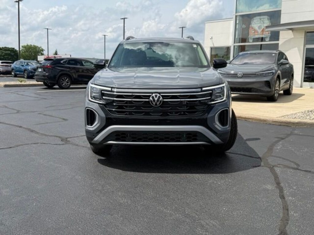 New 2026 Volkswagen Atlas 2.0T Peak Edition SUV