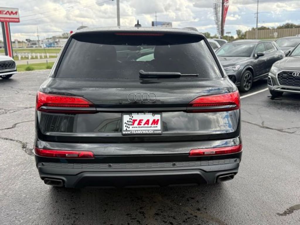 New 2026 Audi Q7 SUV