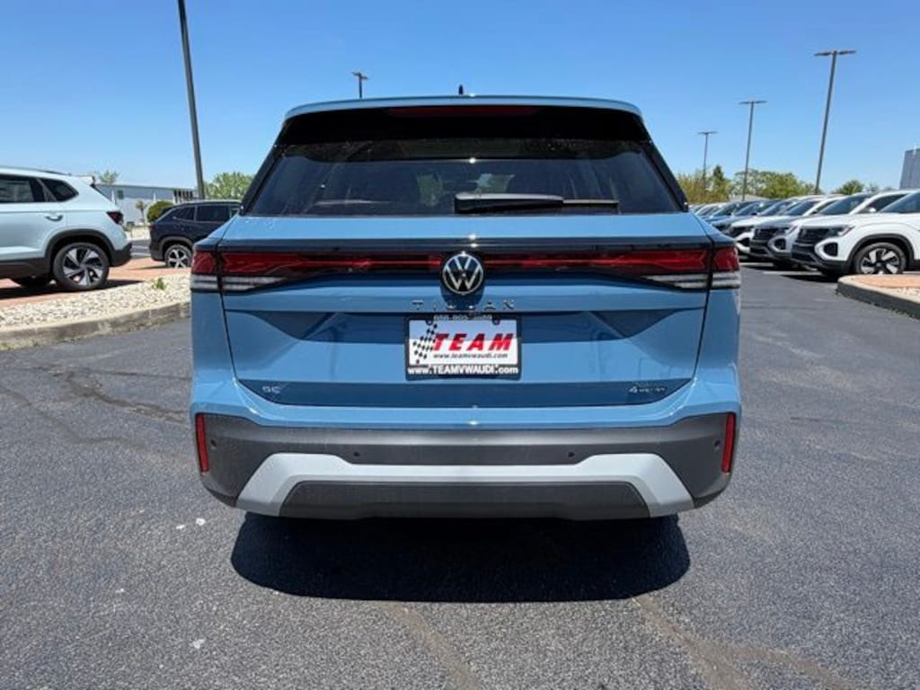 New 2026 Volkswagen Tiguan 2.0T SE SUV