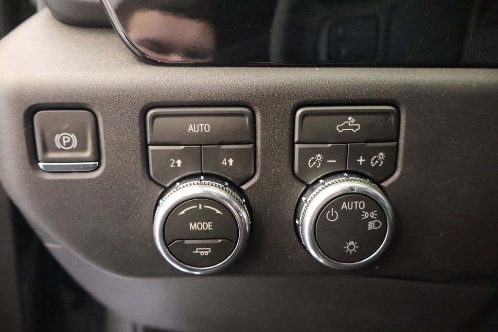 2026 GMC Sierra 1500 SLE - Photo 20