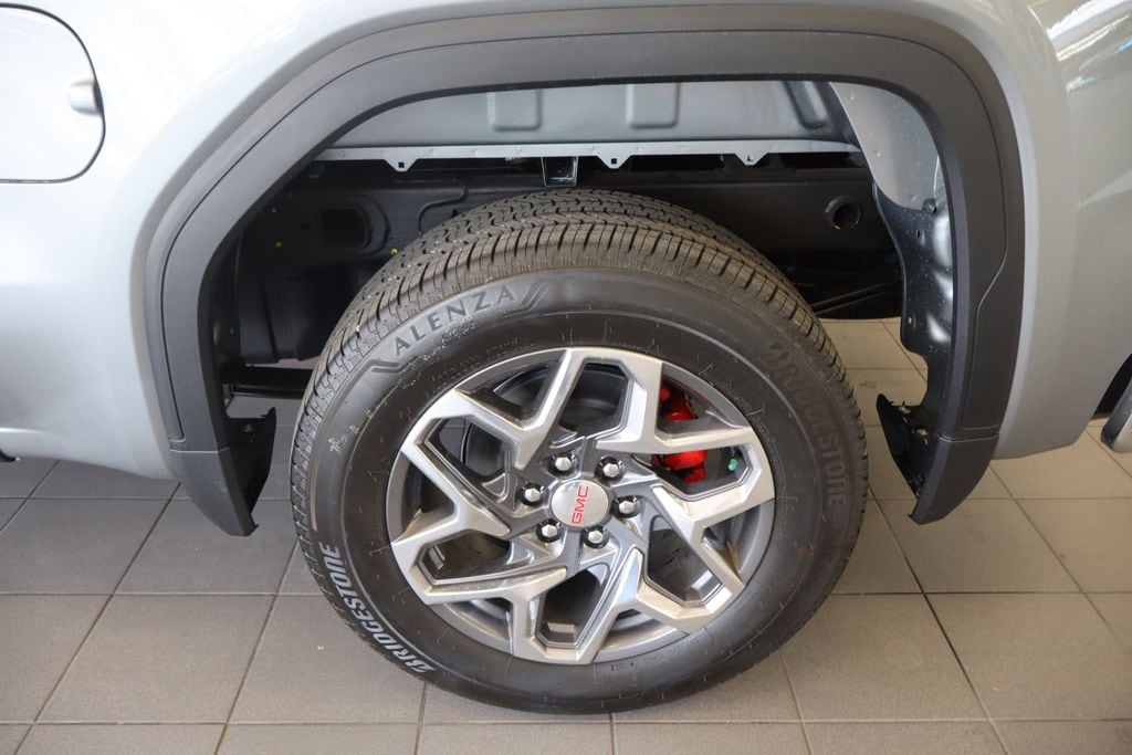 2026 GMC Sierra 1500 SLE - Photo 10