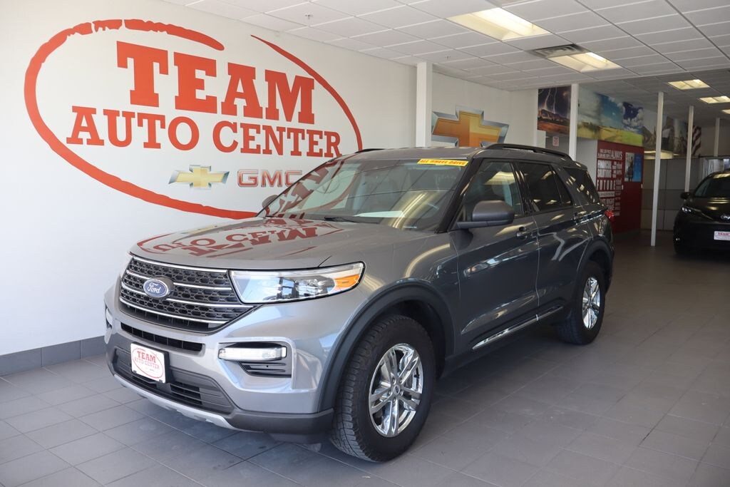 Used 2022 Ford Explorer XLT SUV
