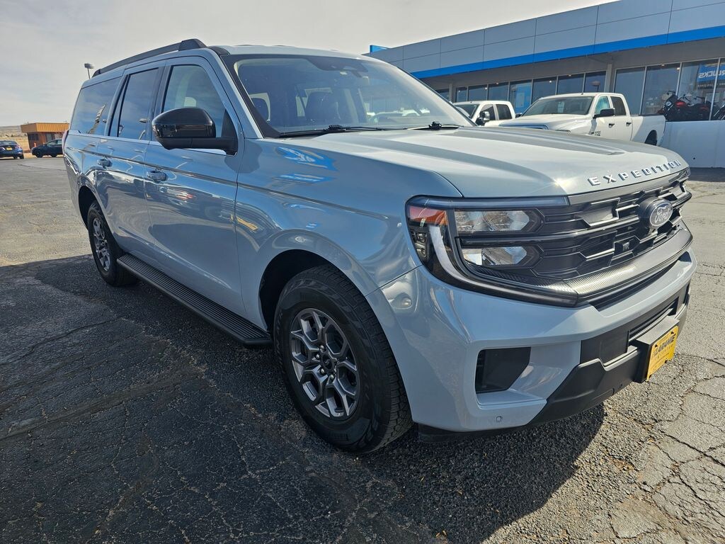 Used 2025 Ford Expedition Max Active SUV