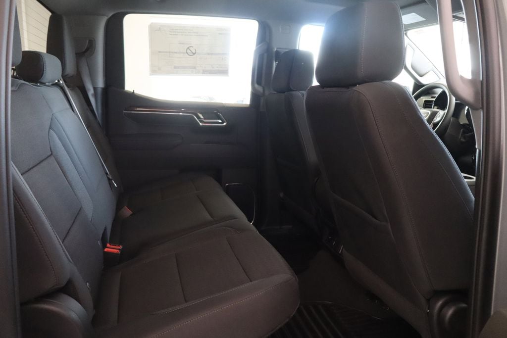2026 GMC Sierra 1500 SLE - Photo 14