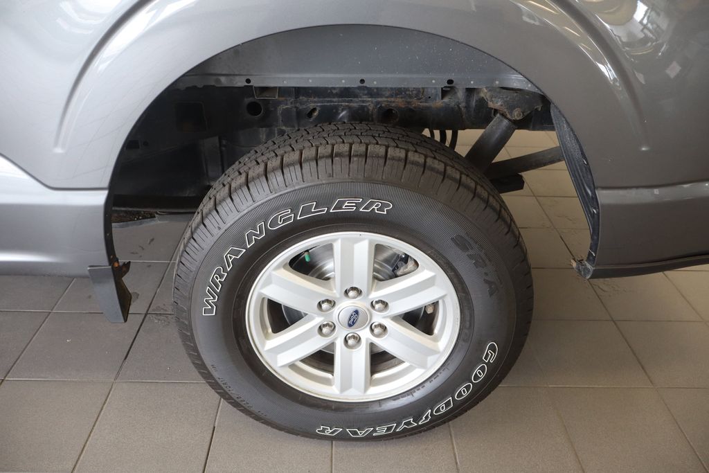 2022 Ford F-150 XLT - Photo 8
