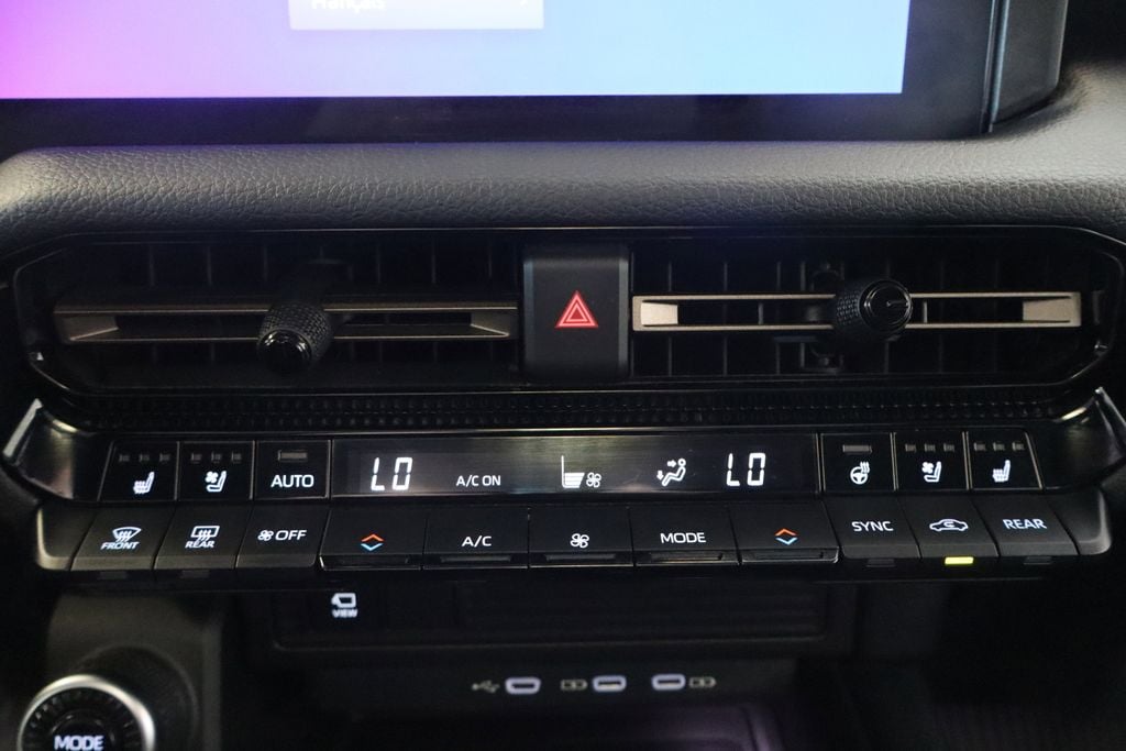 2024 Toyota Land Cruiser First Edition - Photo 32