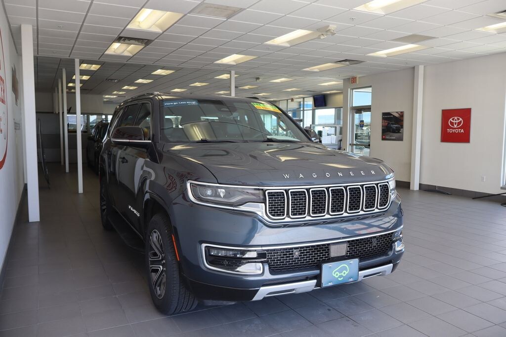 Used 2024 Jeep Wagoneer Series II SUV