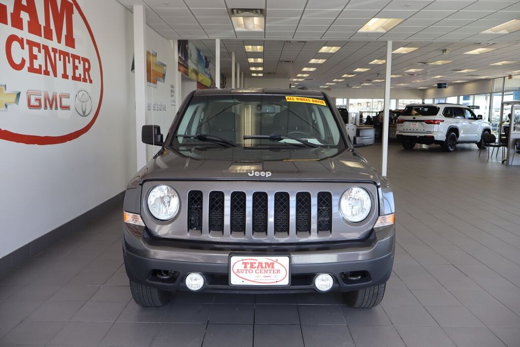 Used 2017 Jeep Patriot Latitude SUV