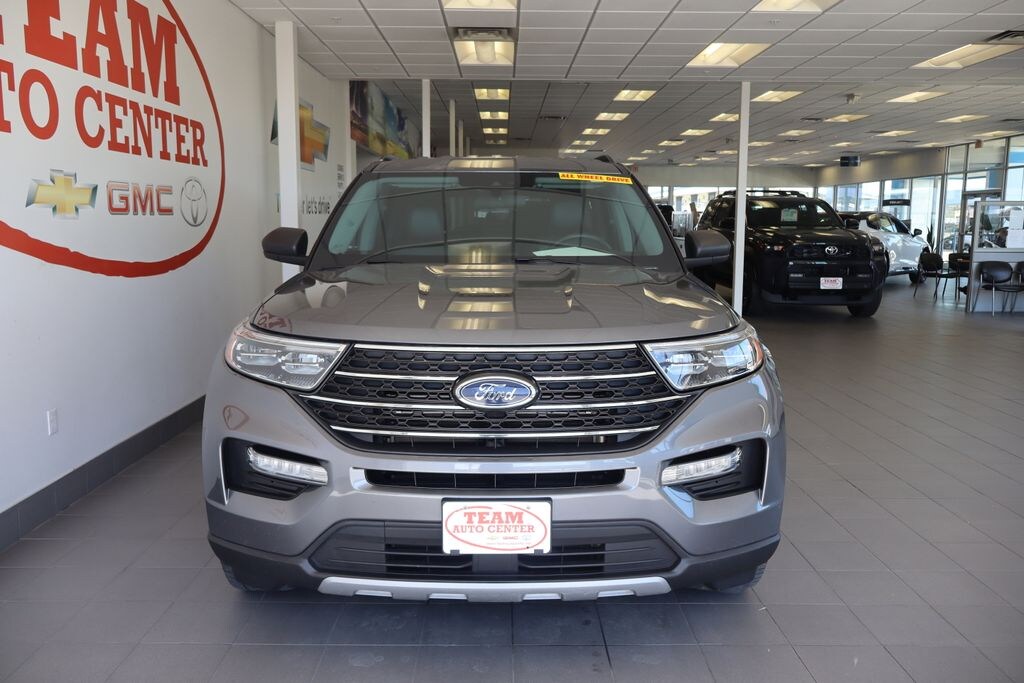 Used 2022 Ford Explorer XLT SUV