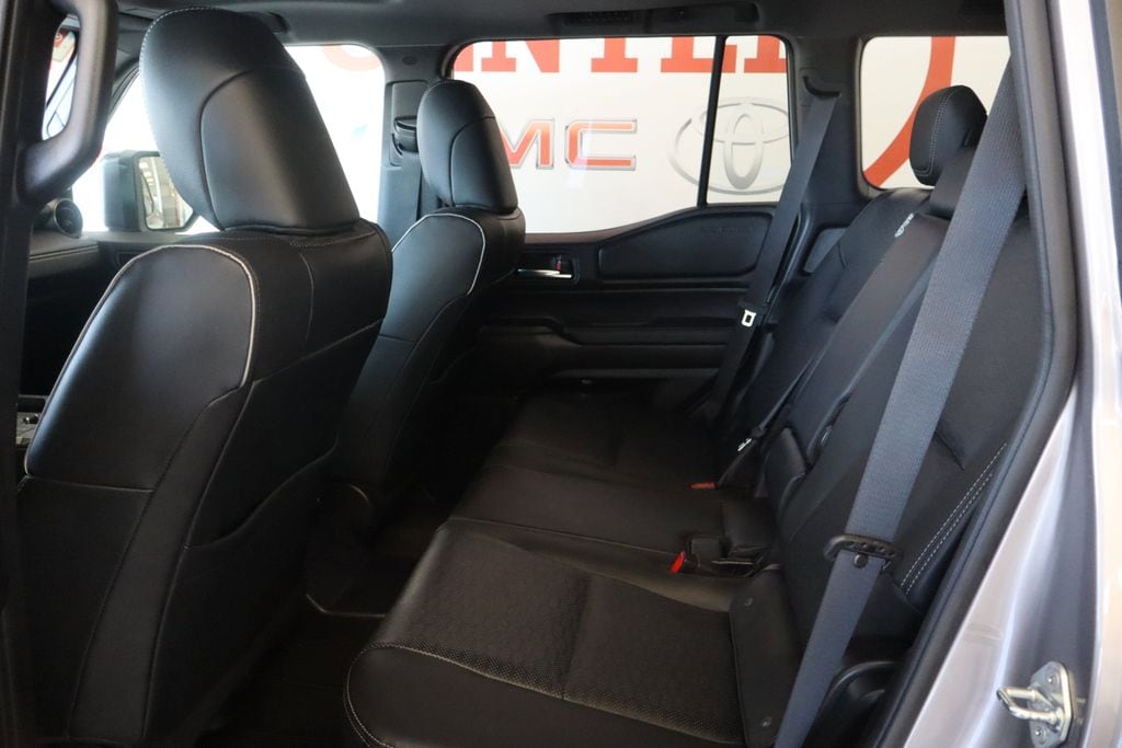 2024 Toyota Land Cruiser First Edition - Photo 7