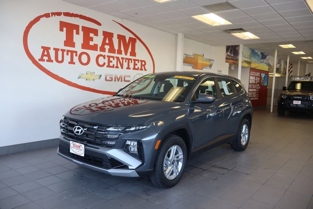 Used 2026 Hyundai Tucson SE SUV