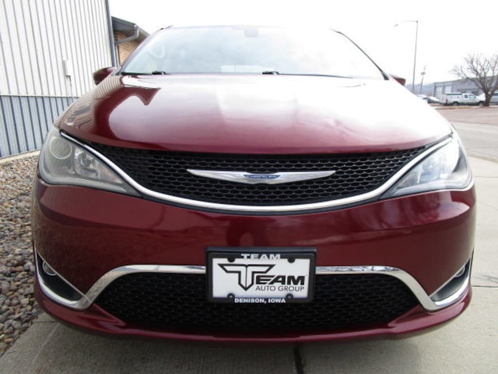 Used 2018 Chrysler Pacifica Touring Plus Touring Plus FWD