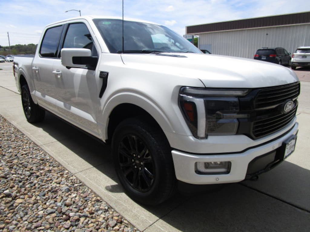 Used 2025 Ford F-150 Platinum Platinum 4WD SuperCrew 5.5 Box